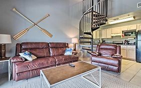 Condo 1 Block From Ramp On Steinhatchee River!